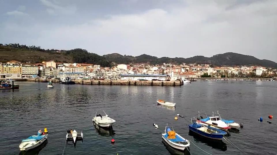 EatWalkabout's tweet photo. Have you taken our virtual tour of Cangas do Morrazo Fishing Port &amp; Market? Here are some postcards that were taken from our live tour by a @virtualtrips_io  Voyager. You can take photos while you are touring it is amazing! Join us, Mar 26th 1pm (GMT+1)... https://t.co/v60v29WYke https://t.co/DJkhZgQdHa