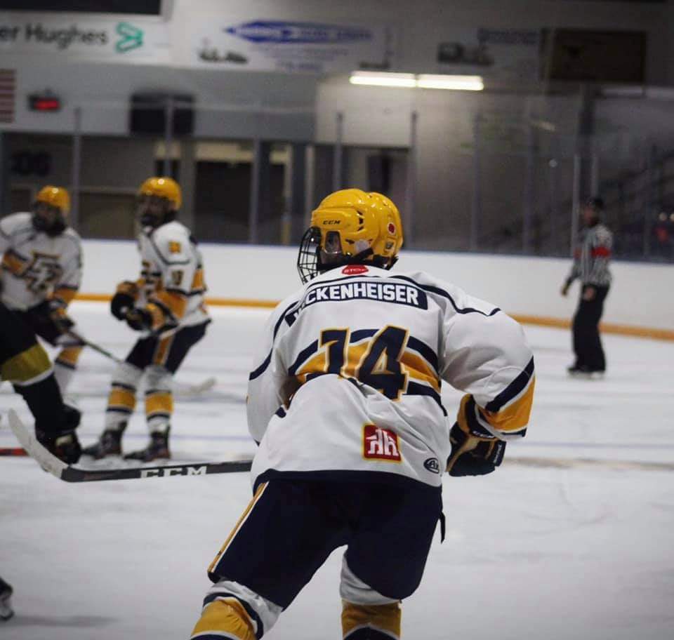 Congrats to our own #14 Carter Wickenheiser who has signed with the SJHL NIPAWIN HAWKS. Moving on up to the east side.