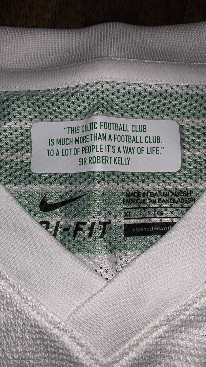 seanmcdonald01's tweet photo. To raise money to support the work of @RYA_YOUTHCLUB in the local community, I’m raffling Charlie Mulgrew’s match-worn shirt.

£5 a ticket, maximum 100 entries.

To enter, pay via the link below, and include your name or Twitter username. 

https://t.co/YhYdeDBqE1 https://t.co/hfLbWzeOaw