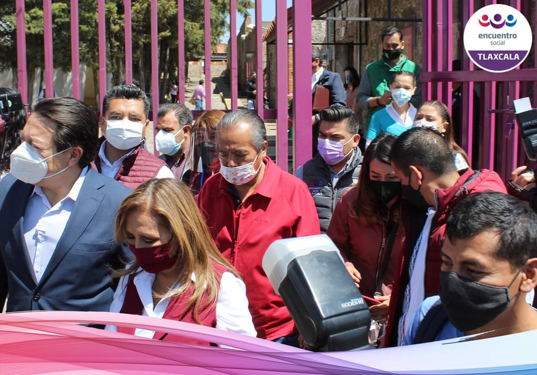 🔴🟣🔵 Registro oficial como candidata a la Gubernatura ante el Instituto Tlaxcalteca Electoral (ITE) por la coalición "Juntos Haremos Historia en Tlaxcala" 

Estamos comprometidos a trabajar en unidad por Tlaxcala.
#HagámosloNosotros
#LorenaGobernadora
#JuntosHaremosHistoria