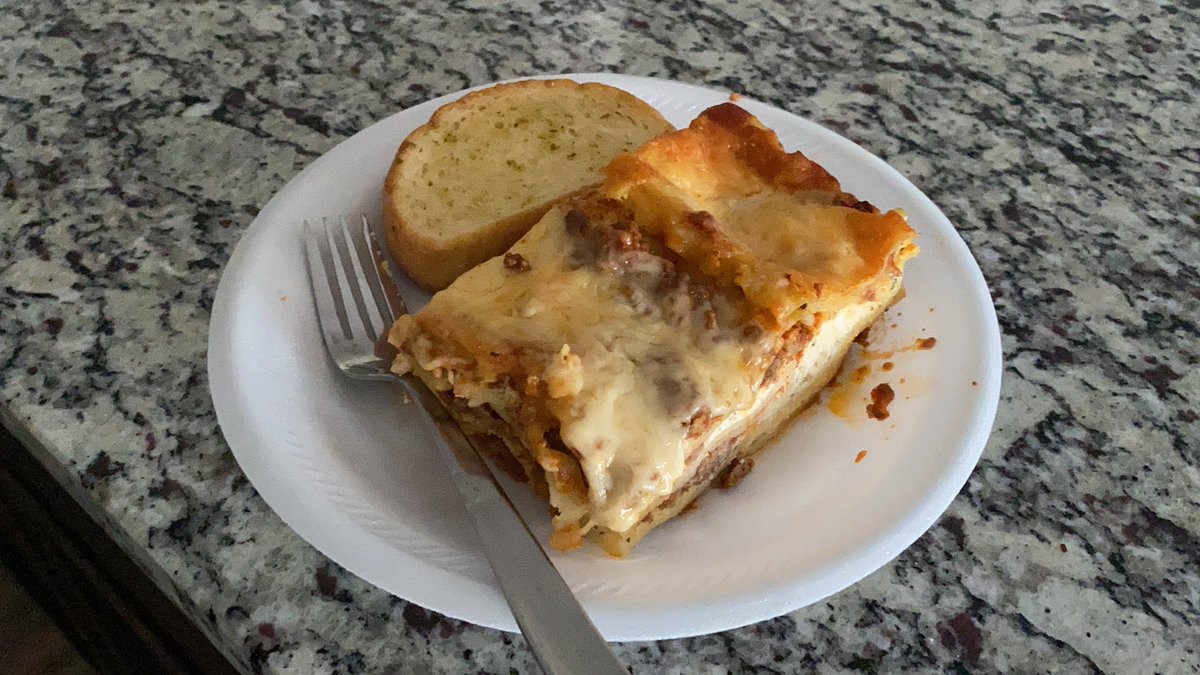 royaltee102's tweet photo. After a stream 💕🥰😋😋😋😋 #kazsmith #smithhq #kazsmithtv https://t.co/PRrSiRryts
