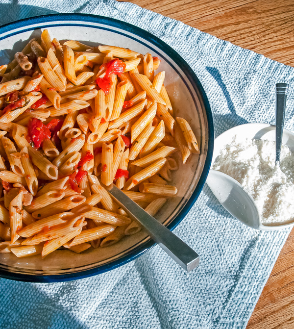 Tomato and Balsamic Vinegar Sauce with Penne is a delicious and easy meal that can be prepared within the time it takes to cook the pasta. 🍝🍅 Shop Aged Italian Balsamic Vinegar at ➡️ Bottega.eu! 🇮🇹
#Recipe: ow.ly/T2jN50DTDYg