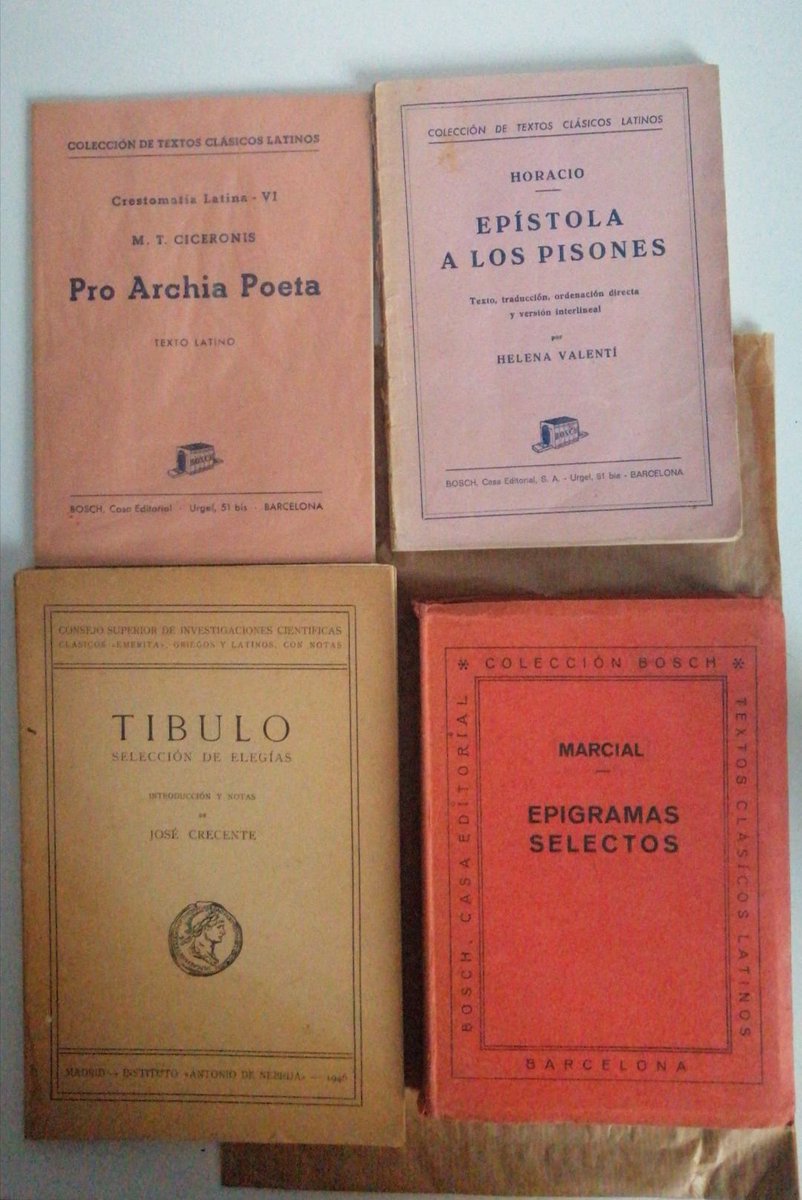 ghei_om's tweet photo. ¿Lo mejor de volver a casa?

Las librerías de segunda mano. https://t.co/UqpqDaYyav