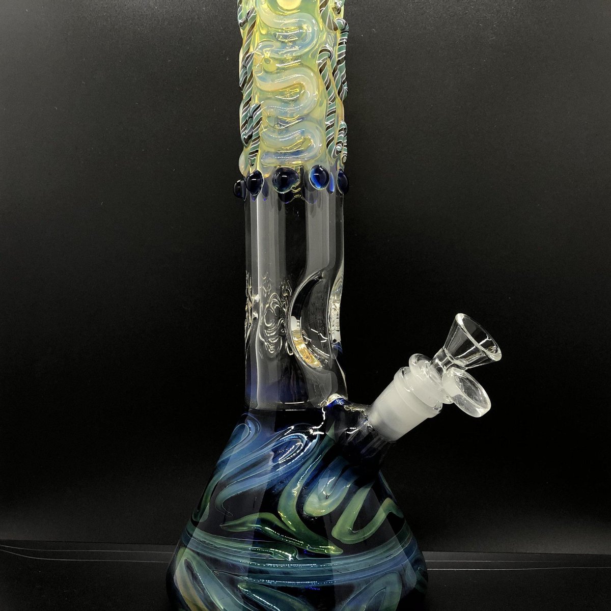 JsSmokin's tweet photo. https://t.co/HZpcyY2tpO
Worked Top Silver Fumed Cobalt Water Pipe
#StonerFam #IAmCannabis #WaterPipe #SilverFumed #Cobalt #Glass #420Life #SmokinJs #EverythingForYourSmokinLifestyle π± https://t.co/mmKOyCogar