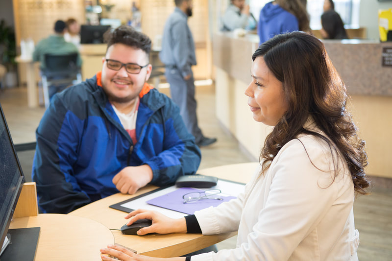 If you are interested to grow your career in the medical industry, apply to our Dispensing Optician position today! Visit: linkedin.com/jobs/view/2459…

#healthcare #jobseekers #MedicalCare #careers