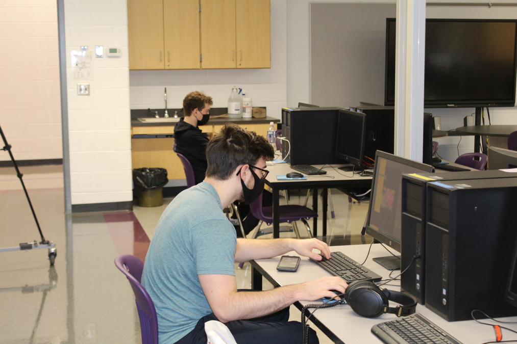 PikesvilleI's tweet photo. PHS IMP4 participating in CTE On-Site as they prepare for their ACA certification exam. You folks crushed it!!! (Socially distanced of course) https://t.co/RIWOwCnspD