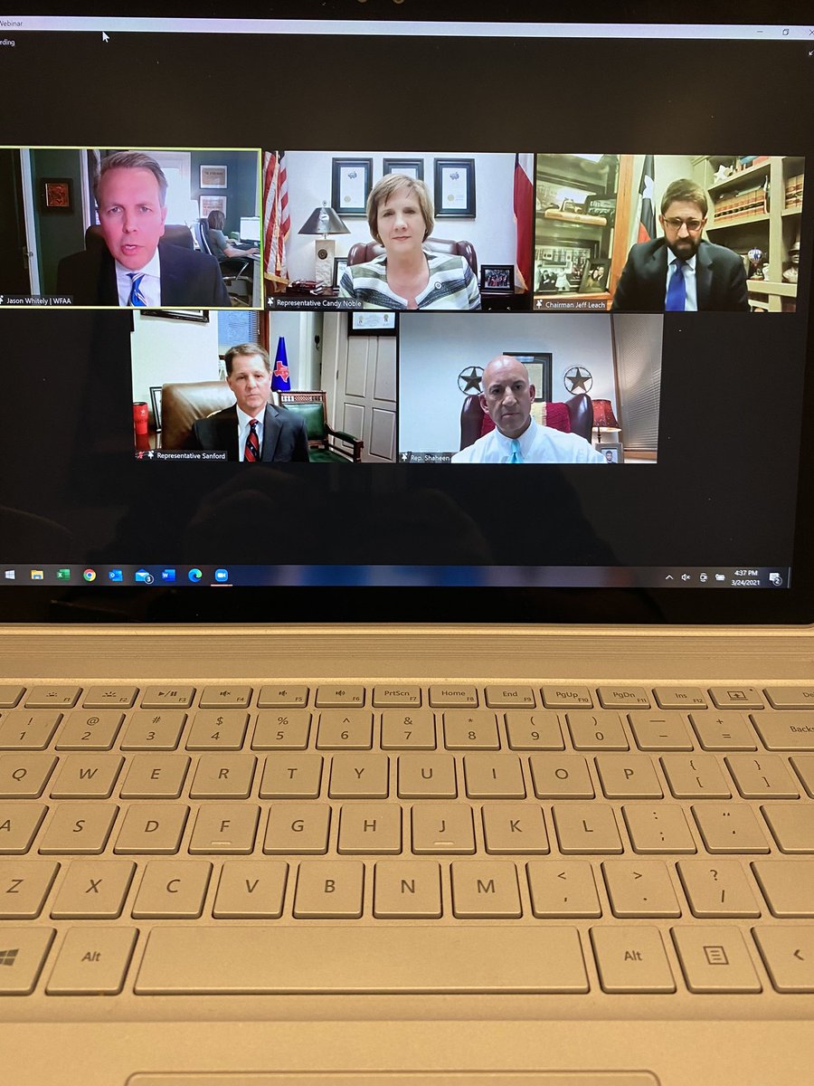 FrazierForTexas's tweet photo. Virtual Collin County Days. Good information on the @The87thTxlege from  @AngelaPaxtonTX @DrewSpringer @leachfortexas @Scott_SanfordTX @MattShaheen @candynoble 
 Great job @JasonWhitely and I agree, Jeff should have told a joke ;) #CollinStrong https://t.co/EVJxHayEQj