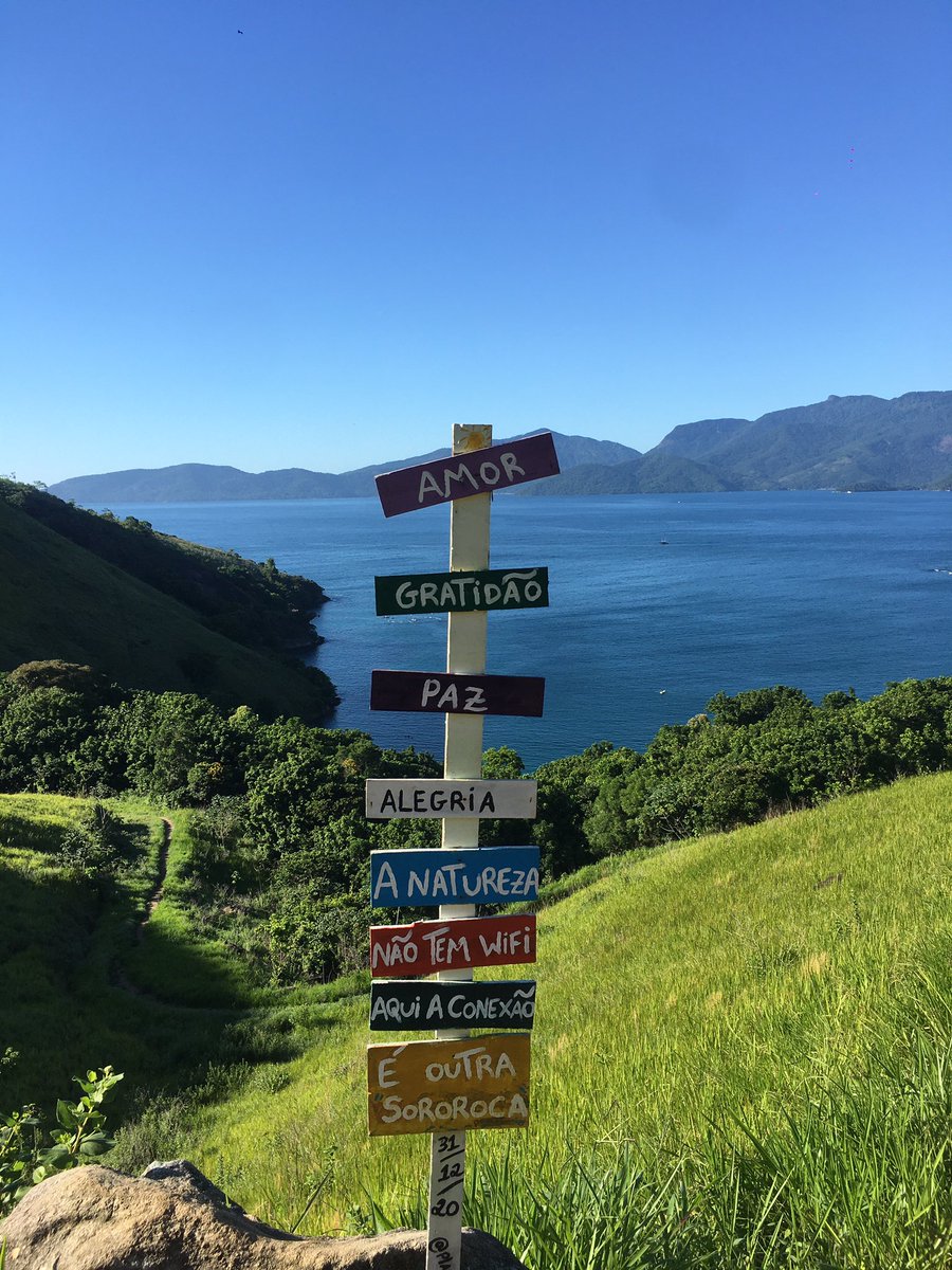 mariimar03's tweet photo. Vivendo um sonho ✨🏕 https://t.co/Coll73BfU0