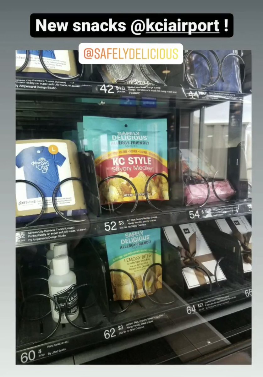 SafelyDelicious's tweet image. BIG NEWS! Our snacks are now available at @KCIAirport in the @Souve_NEAR vending machines. Terminal B by @Delta &amp;amp; @SouthwestAir gates and Terminal C by @AmericanAir gates. Grab a bag for yourself &amp;amp; get an extra one to share the taste of KC with those your visiting! #KansasCity