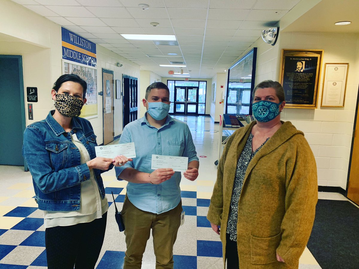 Thank you to the Wilmington Rotary Club and their continued efforts to support our building! Most recently they provided the funding to supply Battle of the Books and contributed to an ad in our yearbook to help bring down the price for students!💙🐯💛