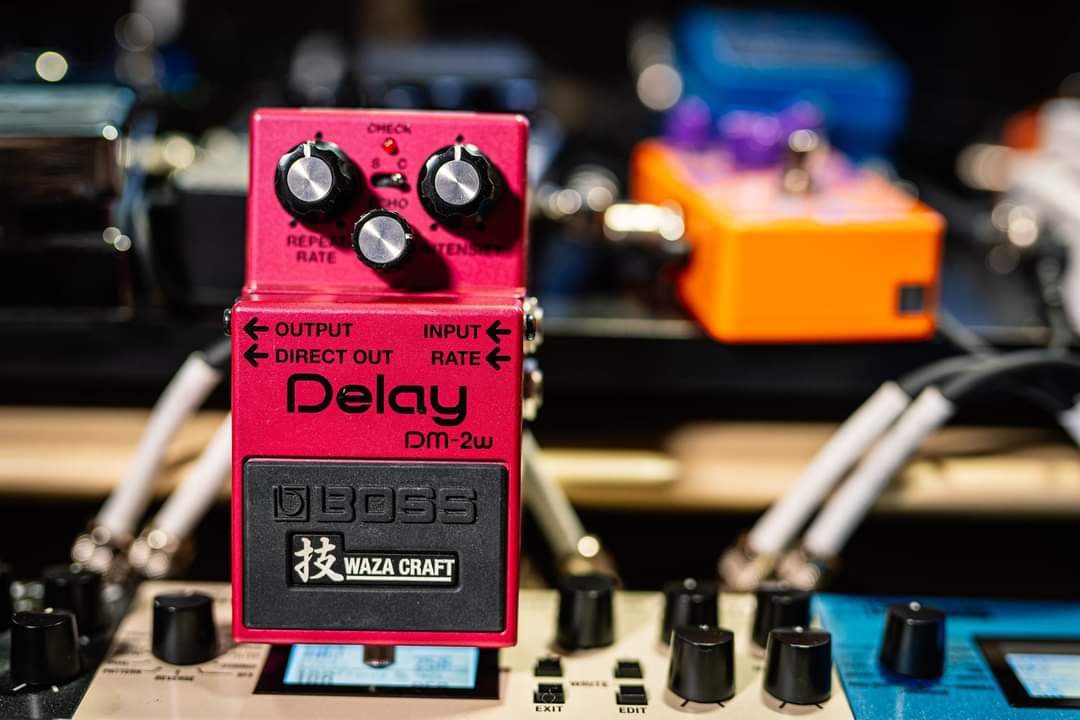 junya_koketsu's tweet photo. #BOSS_jpn #SD1W #DM2W
#Catalinbread #Adineko #CSIDMAN

#KORG #Monologue (アナログシンセサイザー)

Camera / #SONY #α7III RAW現像
Lens / #SIGMA 50 mm F1.4 DG HSM | Art #SIGMAart
https://t.co/DLxivqcYMp
#Junya_Koketsu_Photo https://t.co/NcRM7deTpK