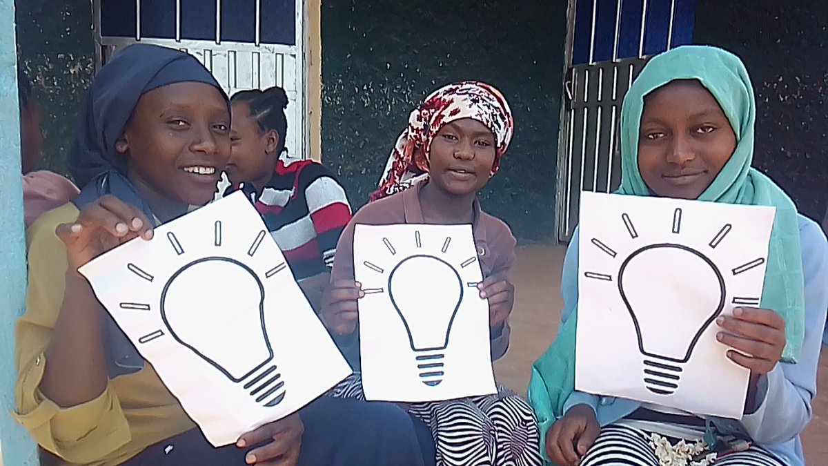 abdurehim_worku's tweet photo. Ethiopian youth are eagerly awaiting elections to achieve prosperity and achieve their dreams of tomorrow. 
@AbiyAhmedAli 
@taye_denda 
@NeaminZeleke 
@CNN 
@zehabesha 
@NatnaelMekonne7 @SherefTemkin https://t.co/kipkfI73XJ