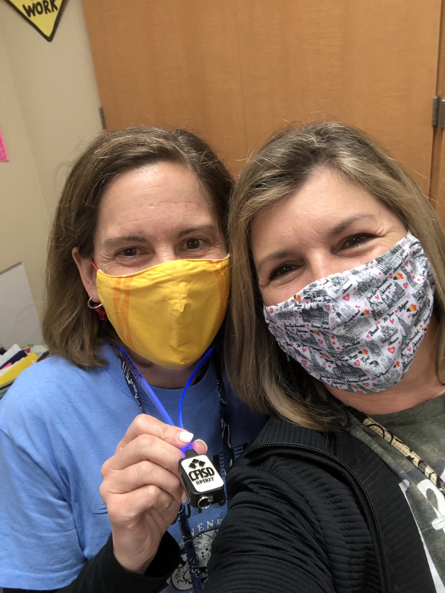 Swenke_Science's tweet photo. We would not be able to give our GT students exactly what they need if it wasn’t for this lady right here!  @may231992 goes the extra mile for the students and for us teachers when it comes to the gifted and talented program! #lagniappe #CFISDspirit #SwenkeProud https://t.co/iPnaj7wvmg