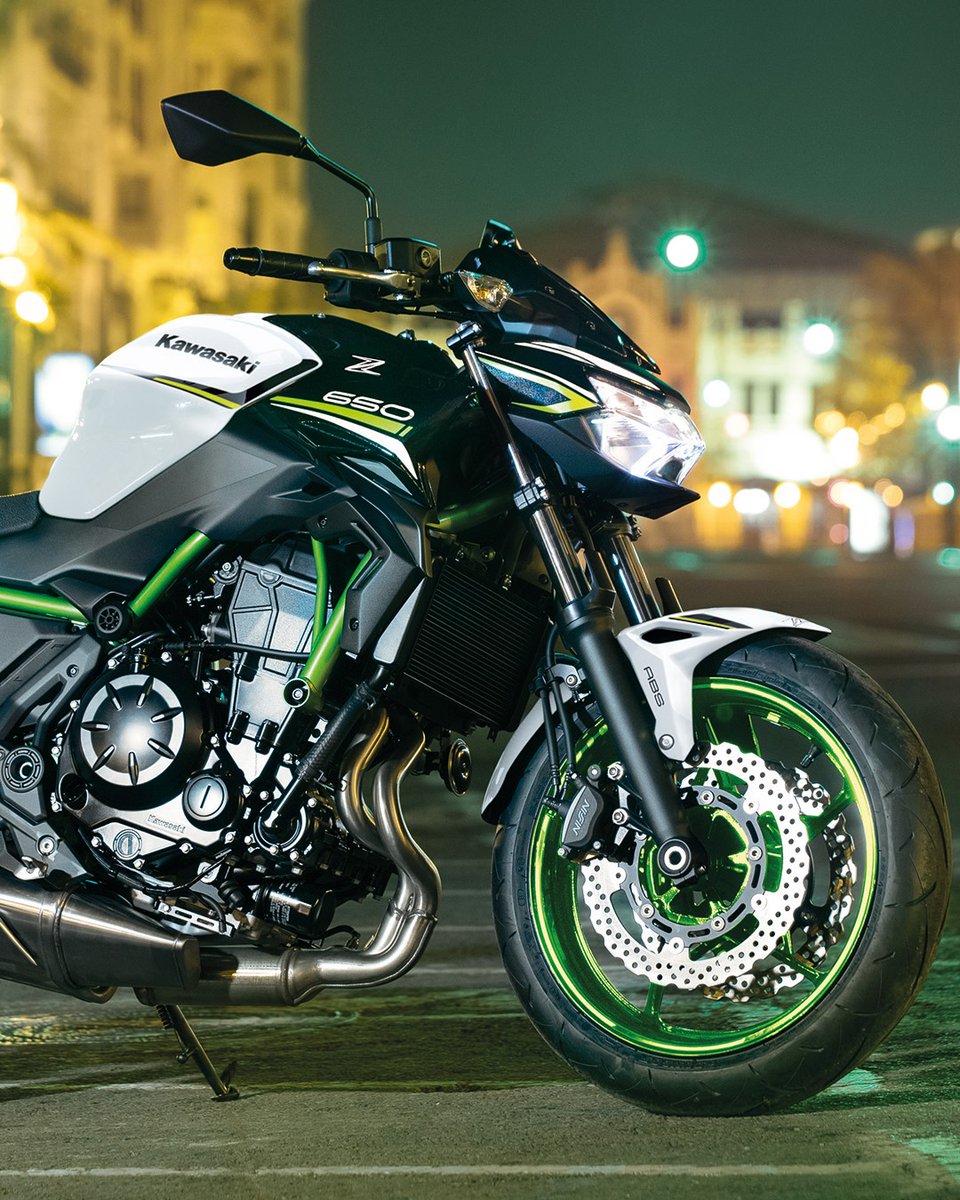 DalesFunCenter's tweet photo. The @KawasakiUSA #Z650 has it all... performance, handling, and that iconic Z aggressive styling. Where will you be turning heads? #GoodTimes https://t.co/9n2Fci39C9