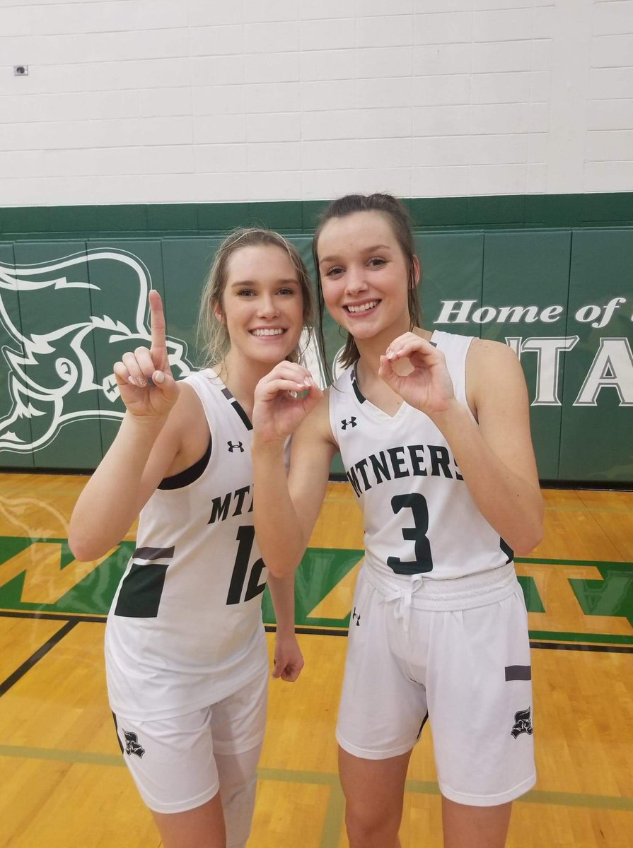 jules_ann70's tweet photo. Congratulations to my girls!! So fun watching you all these years 🏀 Love you both 💚 #ALLSTATE #dynamicduo https://t.co/bopsGxyEp9
