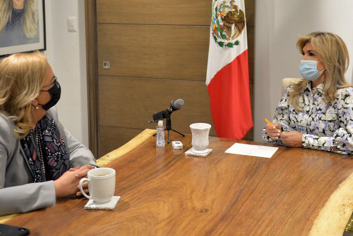 ClaudiaPavlovic's tweet photo. Un gusto reunirme con la rectora electa de la Universidad de Sonora @RitaPlan primera mujer en ocupar la más alta responsabilidad de nuestra querida Alma Máter. Sin duda, su trayectoria y trabajo la respaldan y garantizan éxito a la Máxima Casa de Estudios. https://t.co/3qNYxioa9p