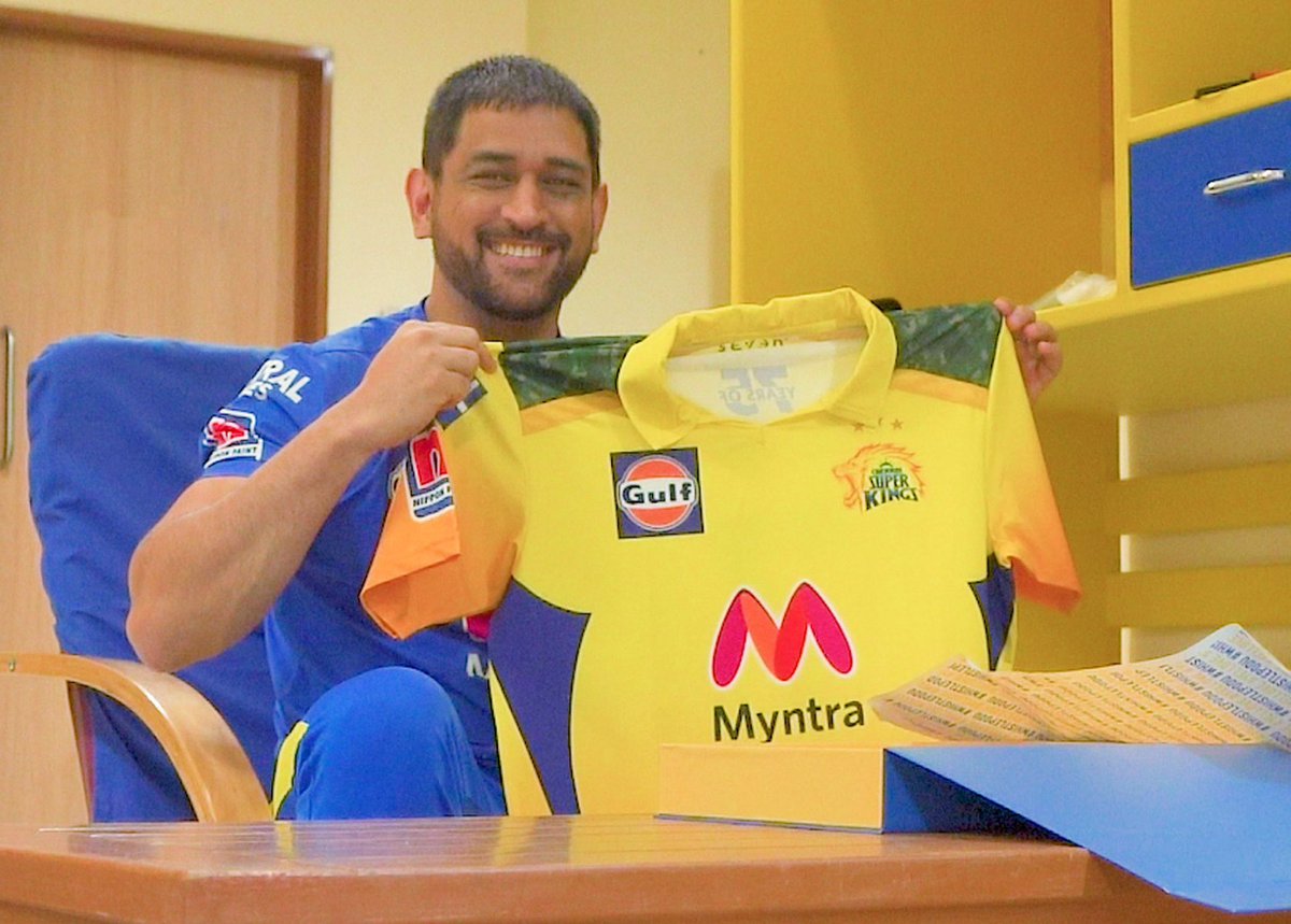 CentreLeak's tweet photo. #MSDhoni unveils new #CSK jersey for IPL 2021 with #camouflage stripes as a tribute to Indian armed forces.
#Dhoni
#dhonidefinitelyyes
#ChennaiSuperKings
#Jersey
#IndianArmy
#IPL2021
#IPL
#VivoIPL2021 https://t.co/p1ZDCX9LS3
