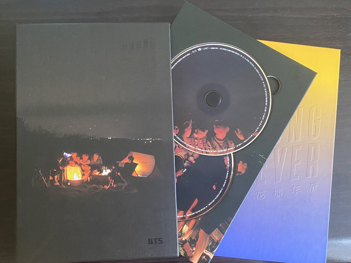 uwoosatan's tweet photo. WTS/LFB 🇵🇭 
(help rt)

Helping a friend !! (she needs funds)

BTS Young Forever Night ver

💸750

Unsealed
- pb has minimal damage 
- cds not used
- straight from Korea 
- with freebies

MOP: gcash
MOD: shopee checkout 

tags:wts lfb bts jungkook taehyung jimin suga jin rm jhope https://t.co/scFllXV8yv