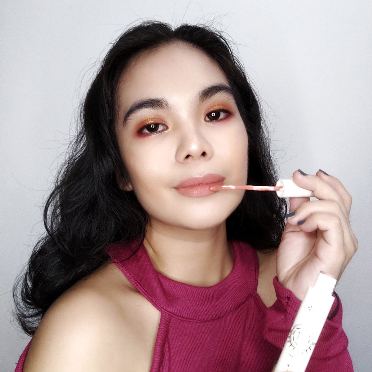 StrongMommaPH's tweet photo. Makeup transformation with Qibest Cosmetics. Check my full review on my IG account: eve.ferrer.
#qibest #qibestcosmetics #makeup #makeuptransformation #makeupoftheday #contentcreator #bloggerph #makeuplooks #makeupideas #cosmetics #StrongMommaPH https://t.co/MM6sOwauzJ