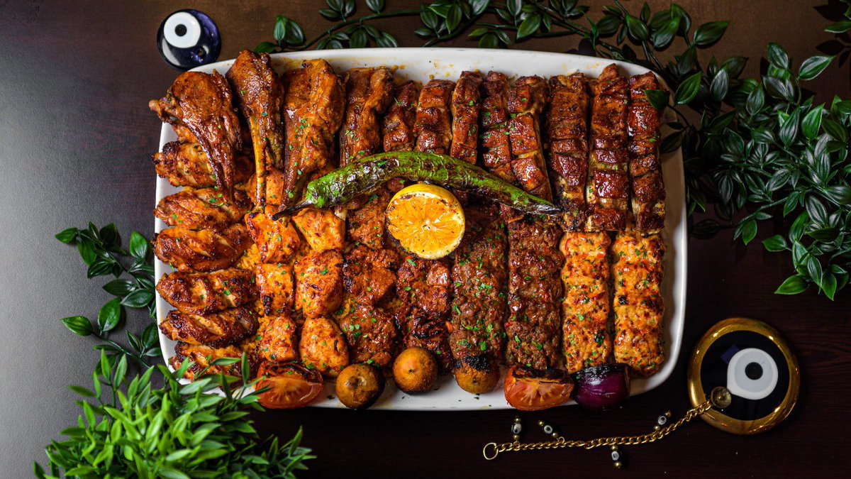 EssodPhoto's tweet image. MEAT