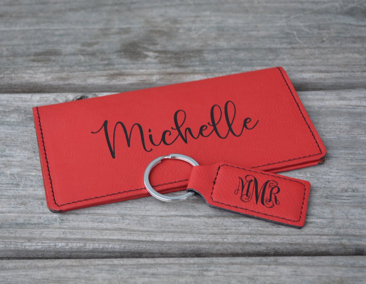 XcaliburInk's tweet photo. New color available for our personalized checkbook covers and keychains! #xcaliburink https://t.co/4zwvwSA4g2