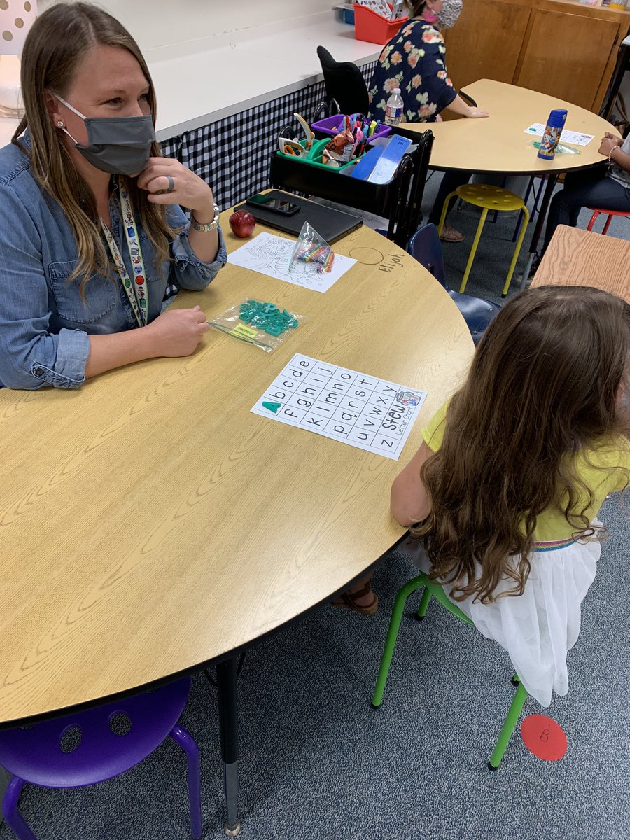 BacaWest's tweet photo. High-Quality PK in BISD. Students get individualized instruction based on data. We provide literacy stations to support learning. #bisdELS @RitaC11900705 @NeyKnights @Danawest75 https://t.co/1VeRUnZ2Hu