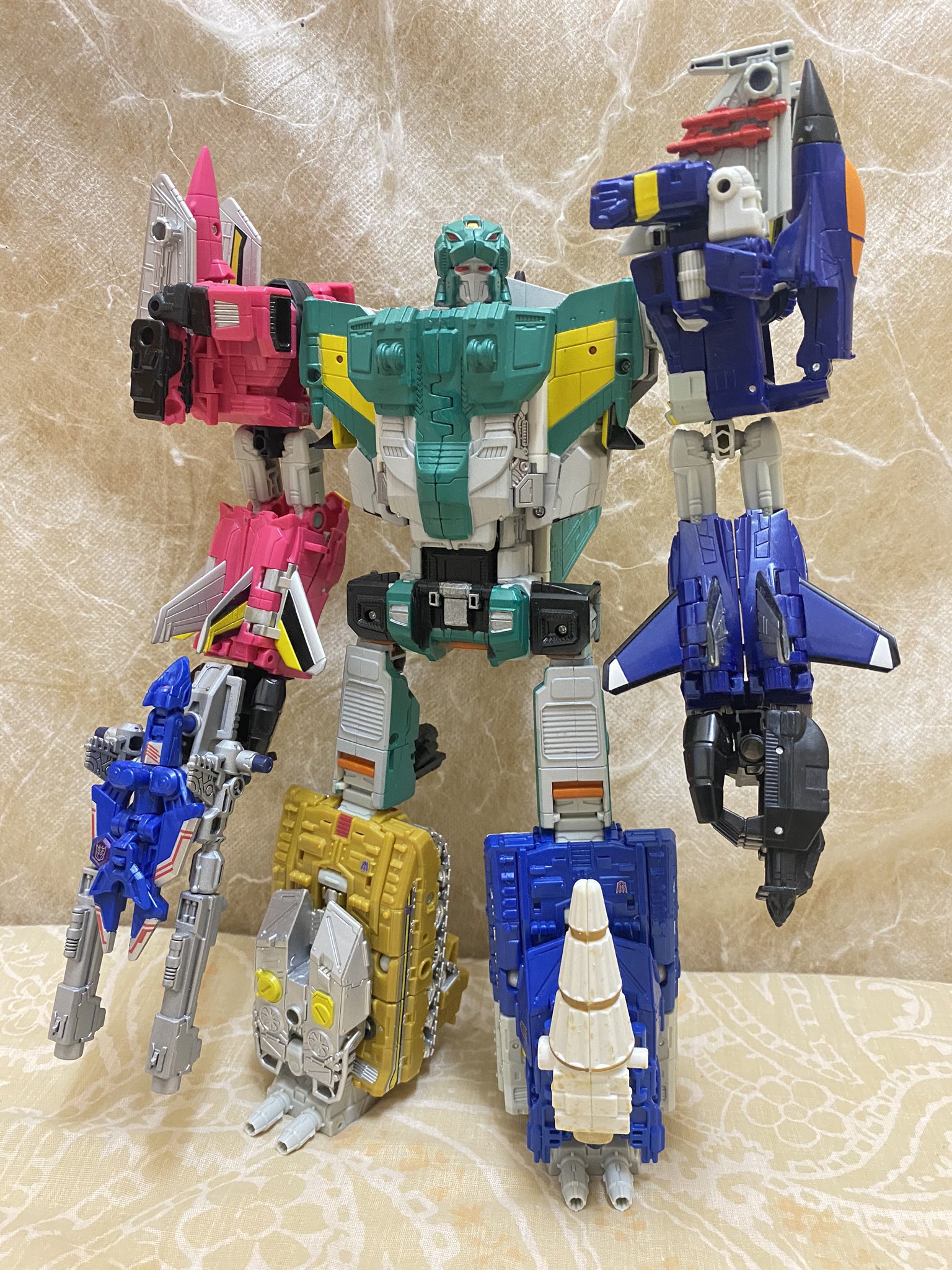 VF3075 中古 トランスフォーマー コンバイナーウォーズ ライオカイザー VF3075 中古 トランスフォーマー コンバイナーウォーズ ライオ
