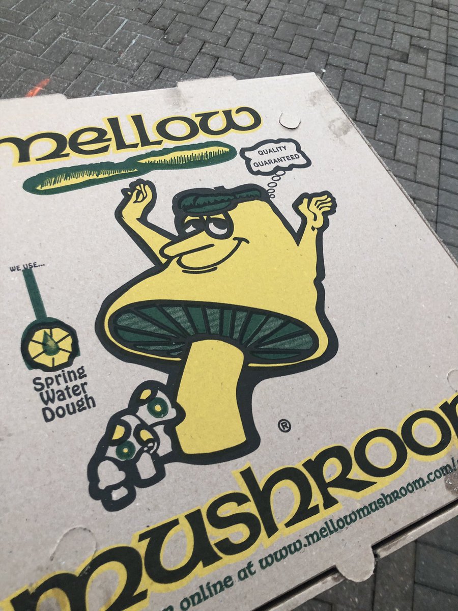 trynabird's tweet photo. My favorite! #TheGreatAmericanTakeout @mellowmushroom https://t.co/i7qb8mUaPR