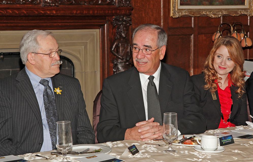 kristinaverner's tweet image. As I was finishing up my notes of #YQGLove in prep for the #TechWeekYQG Homecoming presentation tomorrow, the one thing that kept coming back to me is that the people are the heart of the community. So many people continue to come together to make a difference.  Miss you all!