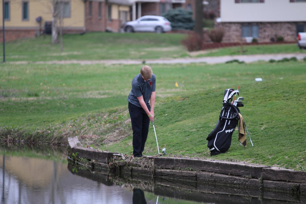 The Bears beat the Stockton Tigers in the first match of the season 185 to 243. 
Individual scores
Andon Cook - 41
Wyatt Colburn - 45
Bryce Miller - 46
Hayes Gustin - 53
<a href="/Ozark_Highlands/">Ozark Highlands Conference</a> @Butler_Bears_AD