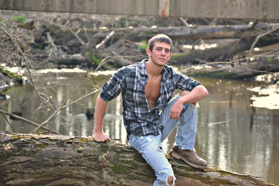 077Baba_D's tweet photo. hot southern redneck .. jake !🦌☀️🇺🇸💦💞 https://t.co/XocDFqgPzV
