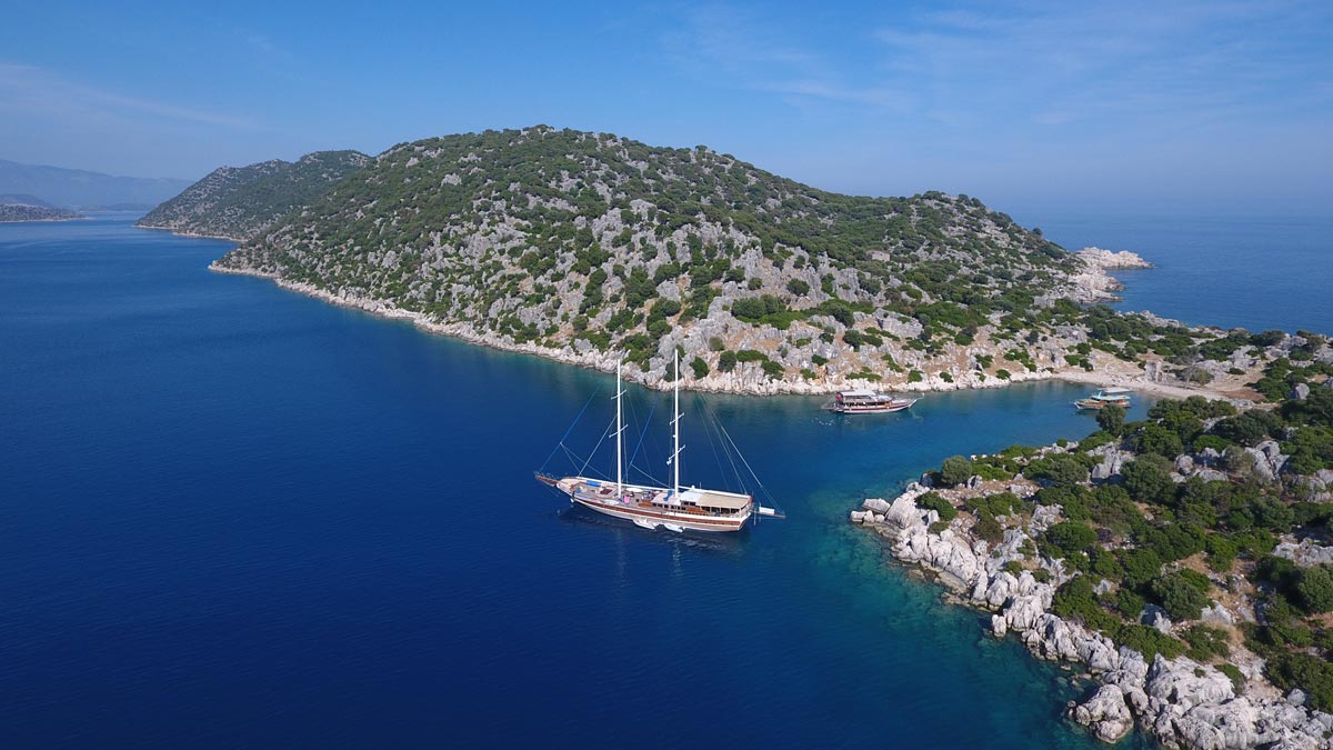martinstrel's tweet photo. Luxury #Swim-#Sail Cruising in the #Mediterranean. Only a few spots left in October! Are you joining us? https://t.co/AI33rFw4lF https://t.co/XPLvax2E0a