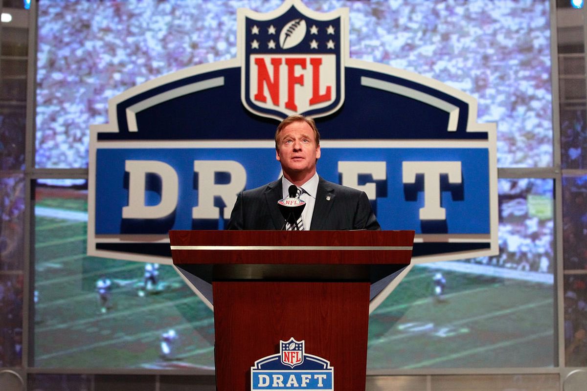 PardonMyMeme's tweet photo. @AdamSchefter And with the first pick in the 2022 draft the bears select https://t.co/xhq6C95RRX