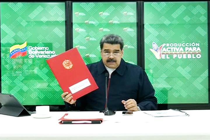 JUSTICIA - La Corrupción y el Socialismo del Siglo XXI - Página 27 ExSMm9NXMAUm1AK?format=jpg&name=900x900