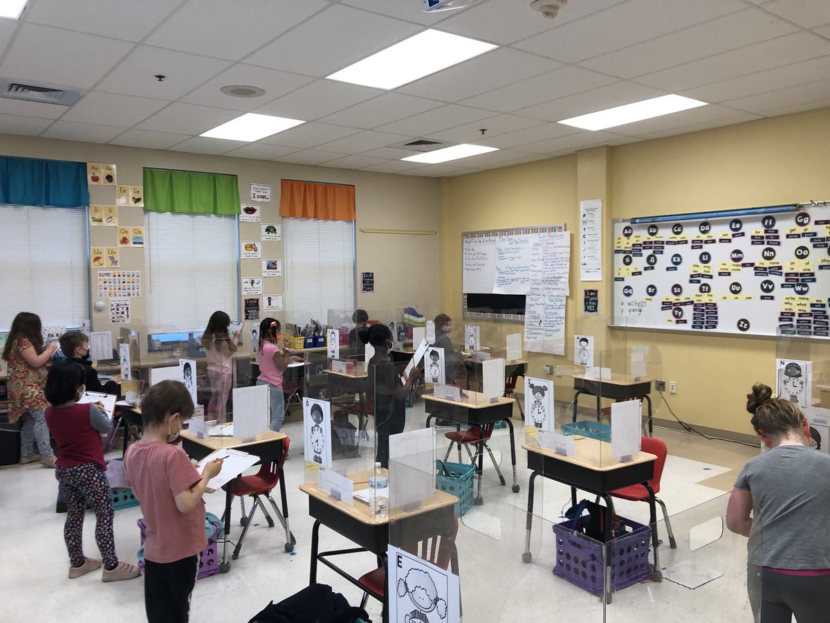 Megan Lewis tweet media