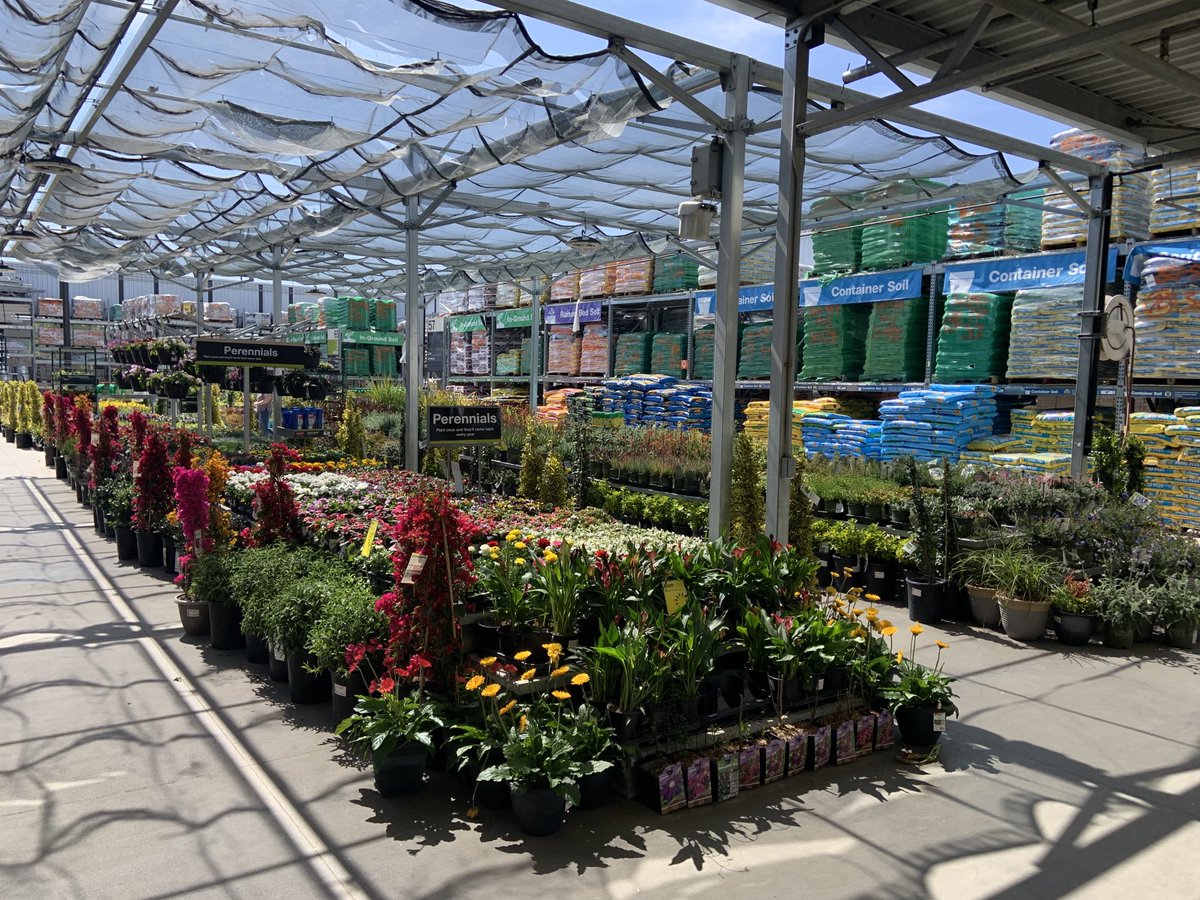 GlennHD20's tweet image. Great afternoon with team Lodi.  Congratulations to SM ⁦@MyLazari⁩ and team for finishing on top in sales for 2020 and Best in class Online Satisfaction. They are locked and Loaded for an amazing week and weekend! #BringonSpring #StillonTop