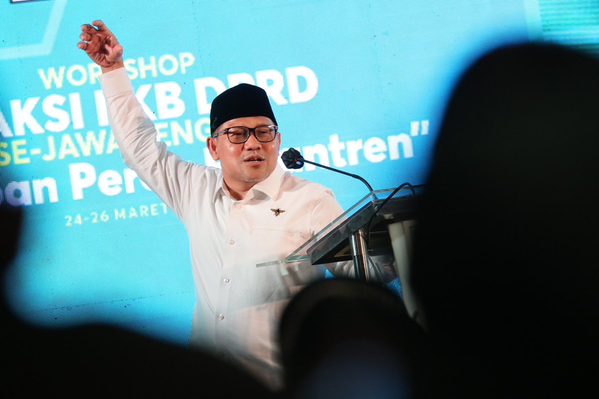 cakimiNOW's tweet photo. Pak Mendagri yang terhormat, DPRD itu sasaran aspirasi langsung dari masyarakat, berikan bekal sesuai kebutuhan dan kemampuan apbd masing-masing aja https://t.co/hjK9LZUzsg