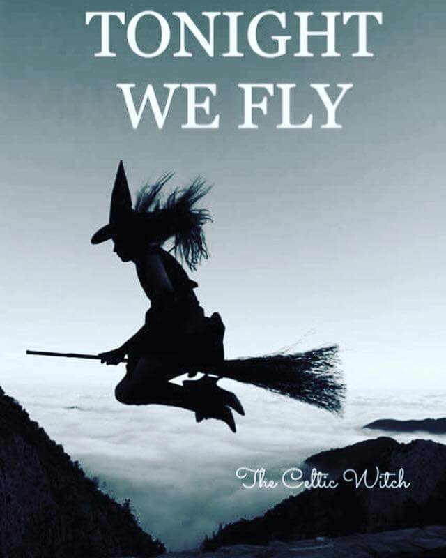 PatriciaShark11's tweet photo. #SpringBreakGroundRules bring your own broom https://t.co/fLKTXhnjlt