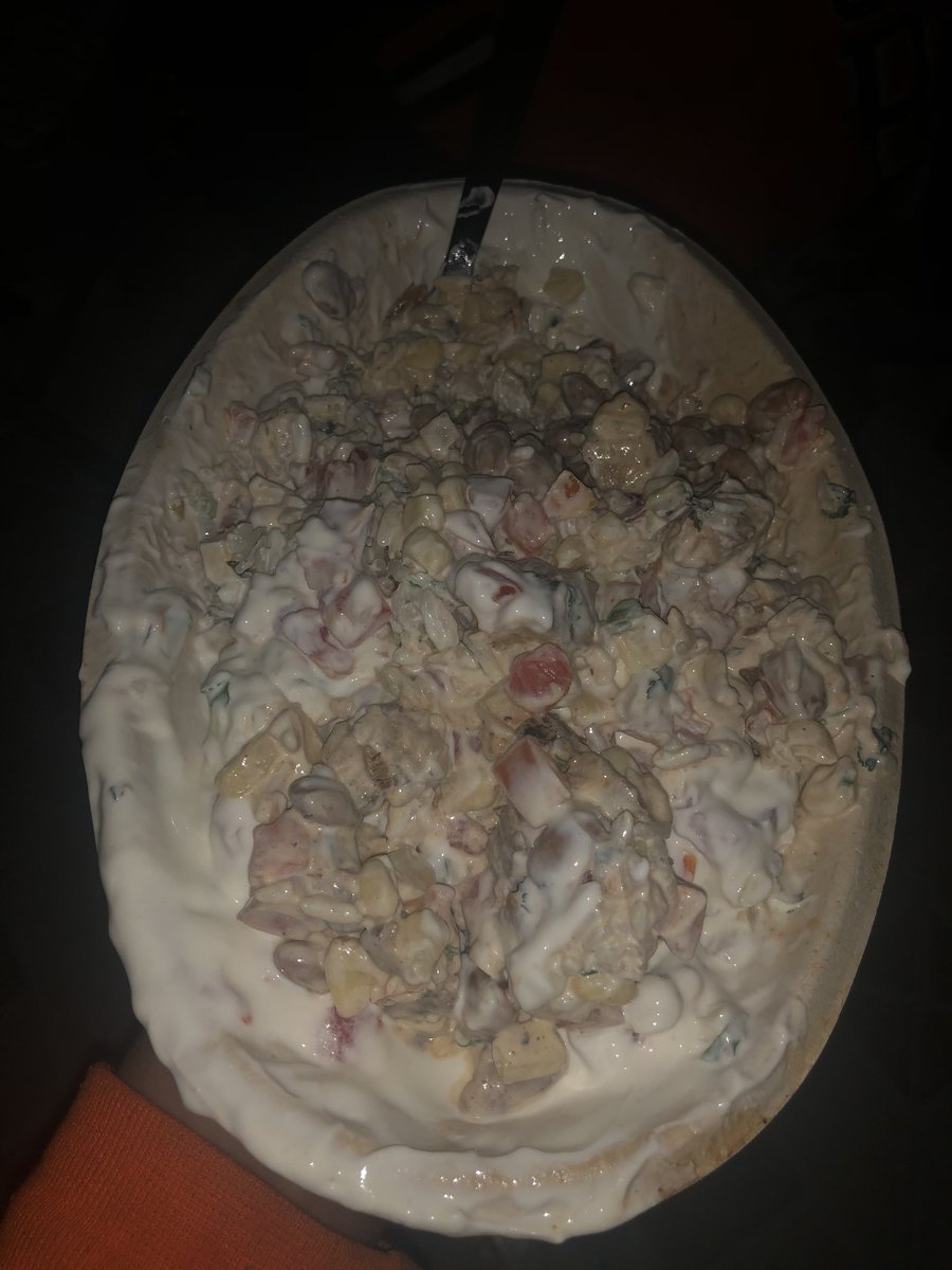 GramsToxic's tweet photo. @ChipotleTweets did a pickup order and couldn’t even eat it because the overwhelming amount of sour cream. Why would anyone think putting this much in was okay. https://t.co/CBYsjcxP0w