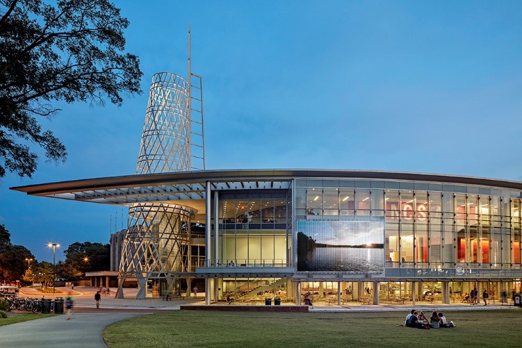 MetalFabric's tweet photo. University environments seek to communicate, gather, entertain, brand and unify. Media facades can be a key architectural solution to meet these goals and more: https://t.co/ZEHiNy4fFZ
Featured: NC State University Talley Student Center
#Architecture #Education #Mediafacade https://t.co/oC1WRzEGp6