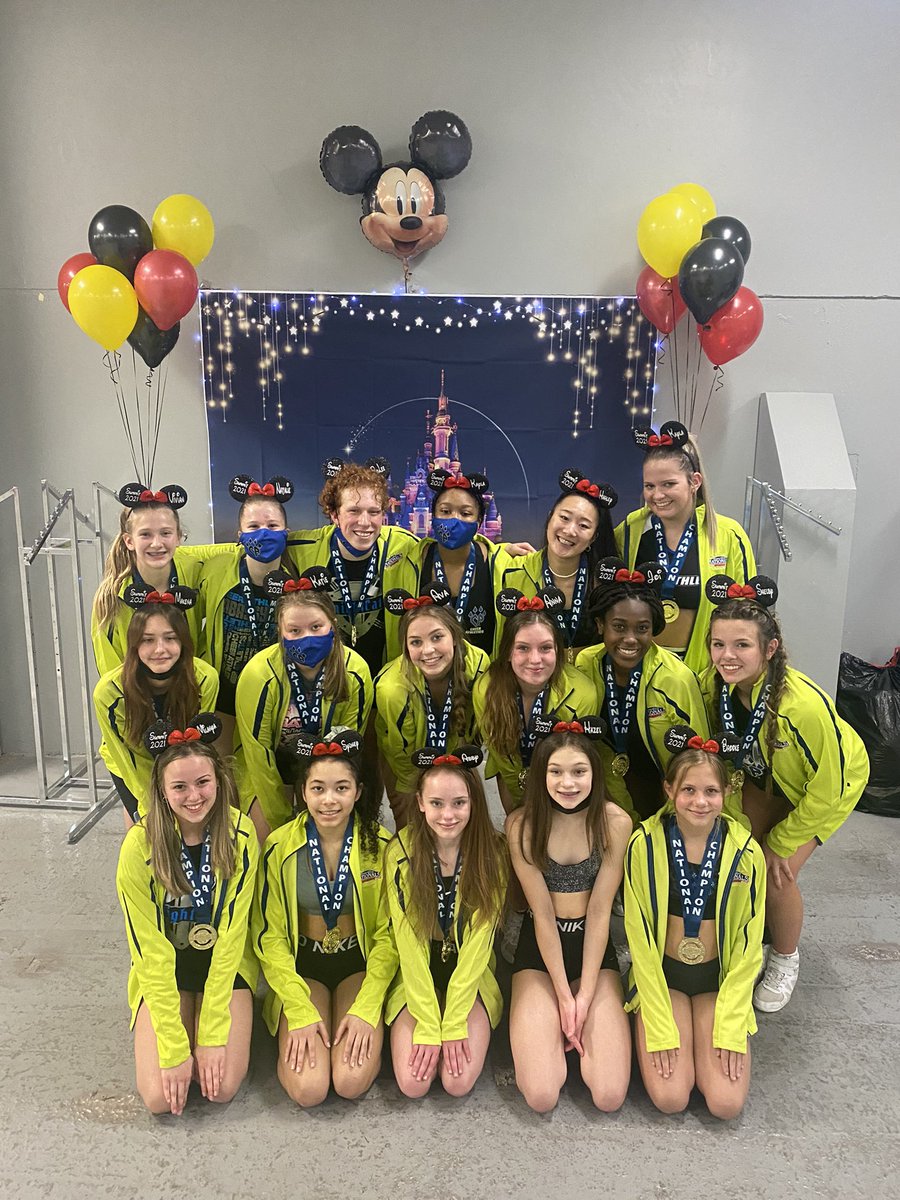 CA_KnightCats's tweet photo. Celebrating our win at Canam AND our Summit bid!!  #knightcats #huzzah @CA_CharlotteNC @CA_CoachShannon @jayviss https://t.co/YAAlbPlC3k