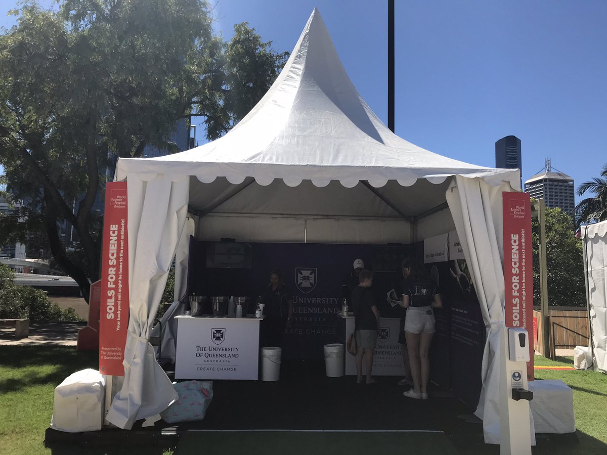 starobova's tweet photo. Join us at the Brisbane Science Festival at Southbank and find out more about our #soilsforscience program @IMBatUQ @UQ_News @SensoryNeuroph1 #worldsciencefestival we are right next to the bin chicken https://t.co/G1GTrnXUN6