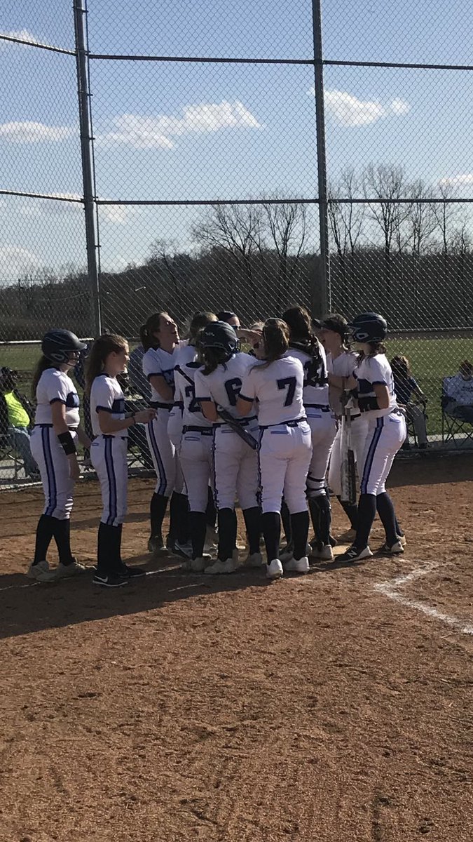 MNDSoftball tweet media