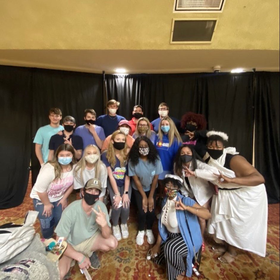 vstategammas's tweet photo. ‼️GREEK WEEK‼️
Greek Week is here and congratulations to our team💕 Queen won first place for the sheet sign and trivia. Wish us luck for Field Day tomorrow!! 

#greekweek #vstategreeklife #greeklife #slg #vstatemgc #vsu #goblazers🔥 #queenband #trivia #sheetsign #firstplace🏆 https://t.co/YO1S9BYqKn