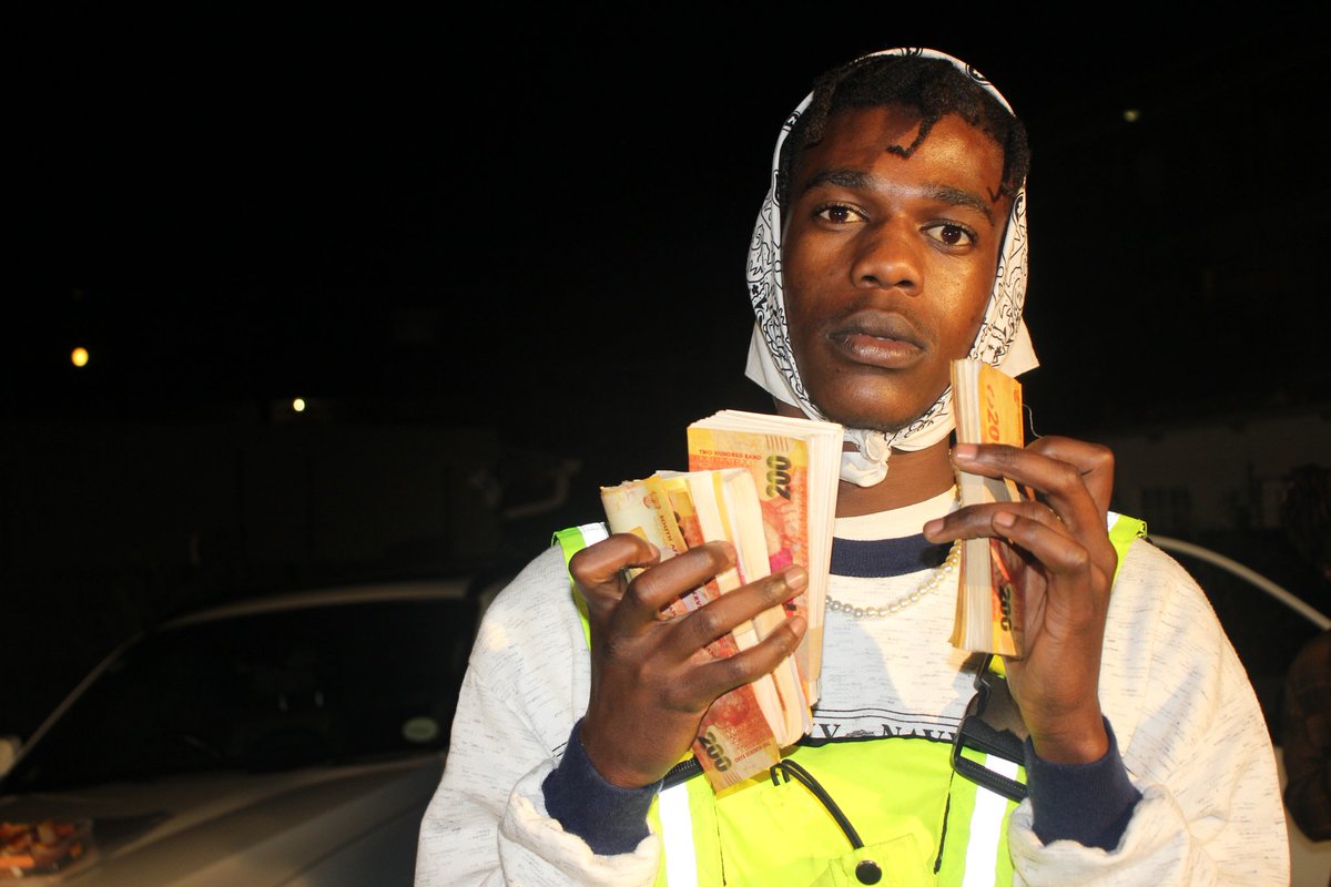 FasheenBoy's tweet photo. Hi My Name is Gucci am 20
I am HipHop Artist &amp; Song Writer @TearDreamMusic1 
I just dropped Vibe Freestyle link in Bio @FlvmeSA @CroogerHRE @CroogerHRE @prometheuszw @takefizzo @ZimTainment @R_peels @Planet_Dodger @SokoMatemai @CulxureMagZim @01SixWill @_legacyfilms_ @_sahiphop_ https://t.co/Dl6lrmSe36