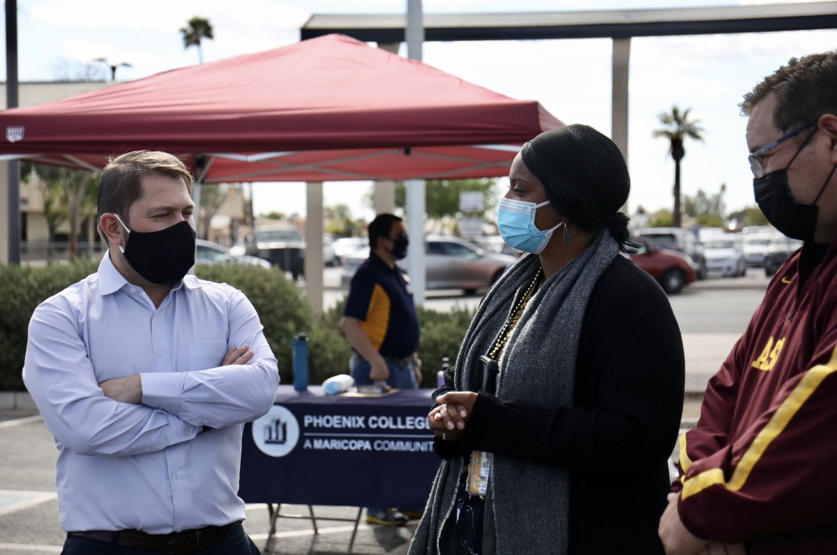 PhoenixUnion's tweet photo. This afternoon, @MVPantherNation welcomed United States Congressman @RubenGallego to campus during their drive-thru @FAFSA event. This was the third event of its kind in #PXU and was made possible through a partnership with @AccessASU. #ThisIsWhoWeAre https://t.co/Wyksl4zKGk