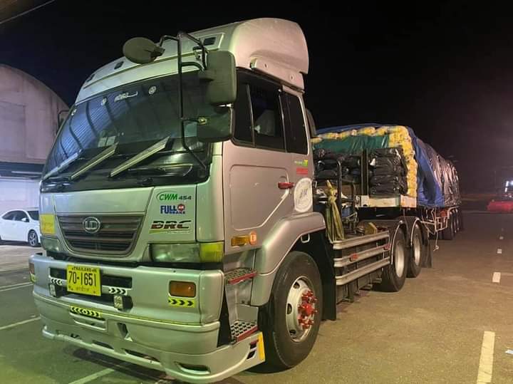 889juidi1's tweet photo. All over #Thailand, our country now the police have seized the goods to  The warehouse is finished and finished 💸👨‍✈️👮‍♂️🤐🤫 #hicool https://t.co/QdCbuIsFLH