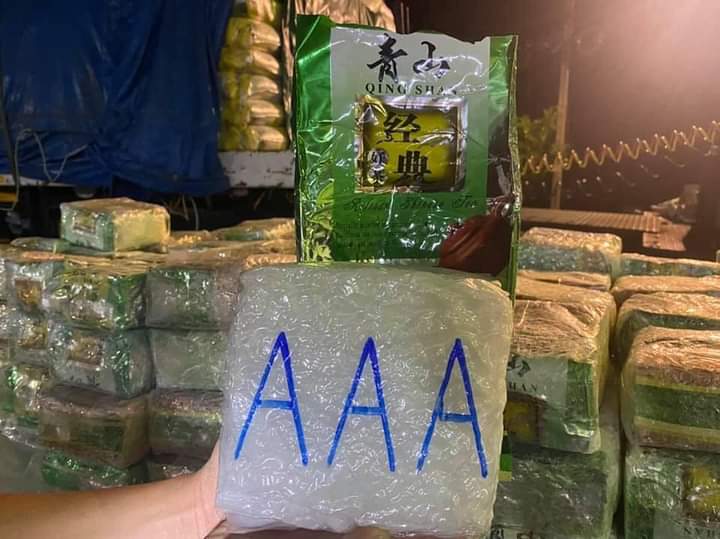 889juidi1's tweet photo. All over #Thailand, our country now the police have seized the goods to  The warehouse is finished and finished 💸👨‍✈️👮‍♂️🤐🤫 #hicool https://t.co/QdCbuIsFLH
