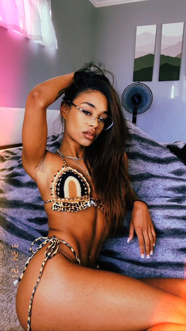 It&rsquo;s the fan and the vacuum in the back for me... https://t.co/O44M2cDu75