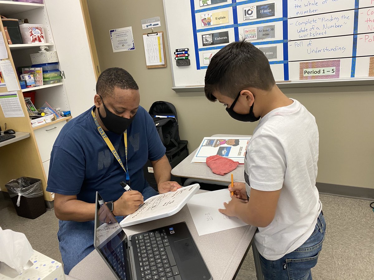 DrTabDavis's tweet photo. I was thrilled to walk into Mr. Reed’s classroom today and see the wonderful 1:1 support he was providing to a scholar! Helping scholars experience success is the name of the game! 💙✨ @ReaganK8_HISD @SouthArea_HISD #IndividualizedSupport https://t.co/YdCz6w40h6